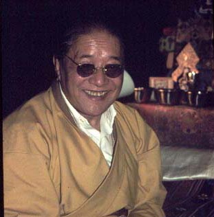 Kyabjé Düd’jom Rinpoche
